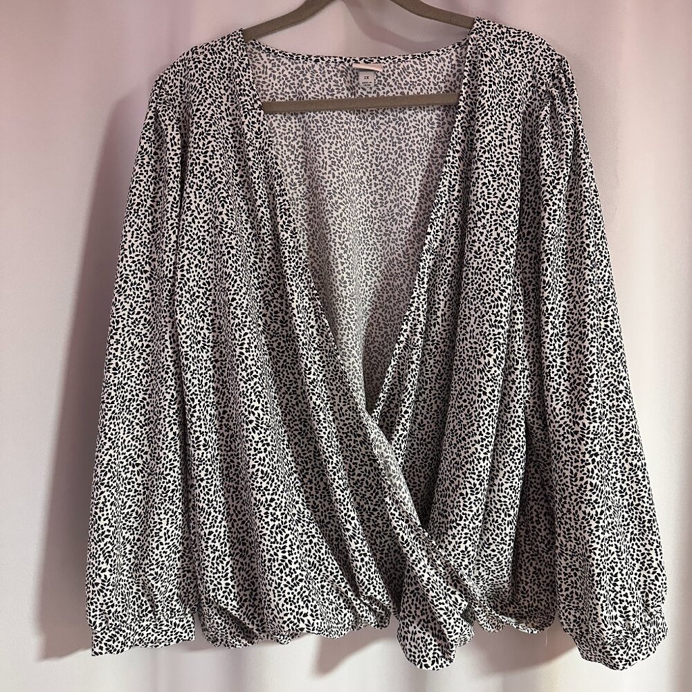 A New Day from Target Black and White pattern crossover top 2X